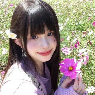 新生代小生恋情细节流出，评论区沦陷，72小时引热议